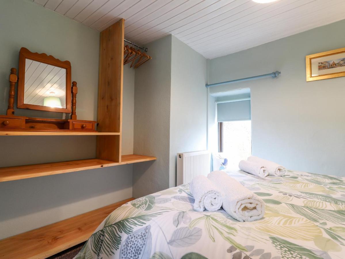 Barn Court Cottage 纳伯斯 外观 照片
